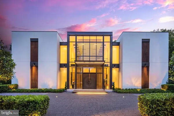 410 Chain Bridge Rd, Mclean, VA 22101