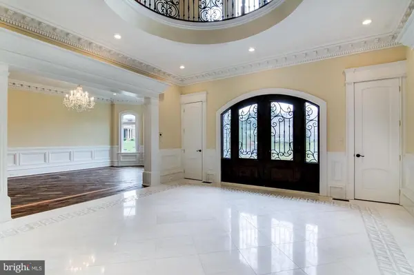 35A Elsiragy Court, Mclean, VA 22102