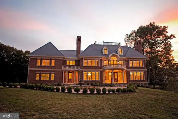 35B Elsiragy Court, Mclean, VA 22102
