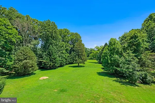 7167 Old Dominion Dr, Mclean, VA 22101