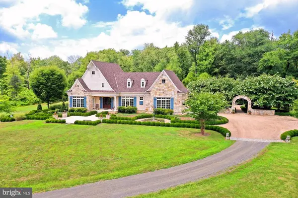 21281 Belle Grey Ln, Upperville, VA 20184