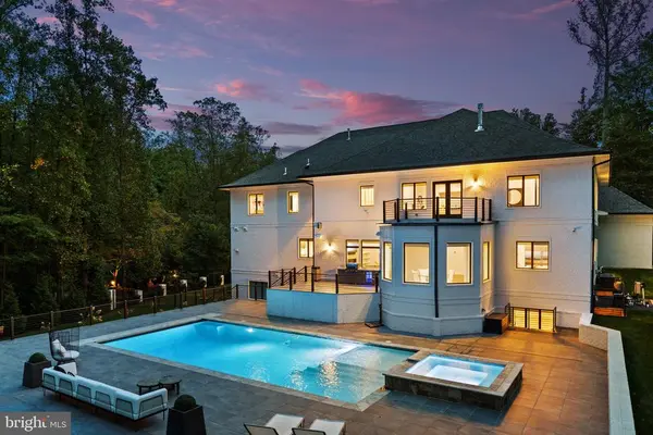 8600 Brook Rd, Mclean, VA 22102