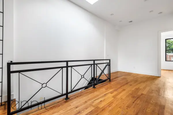 1172 Jefferson Ave, Brooklyn, NY 11221