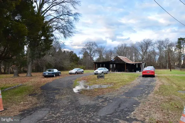 8875 Wellington Rd, Manassas, VA 20109
