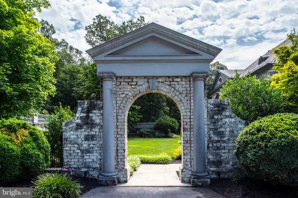 10244 John S Mosby Highway, Upperville, VA 20184