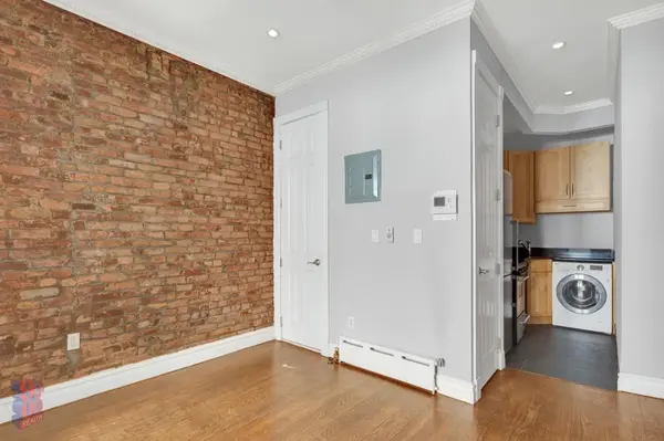 230 E 32nd St #A, New York, NY 10016