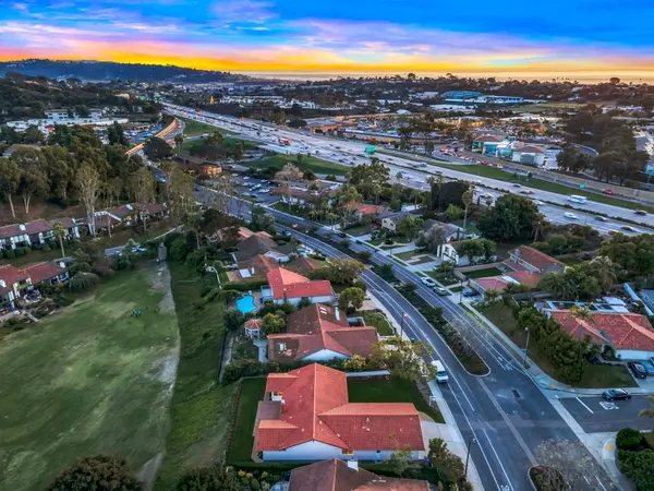 322 Santa Helena, Solana Beach, CA 92075