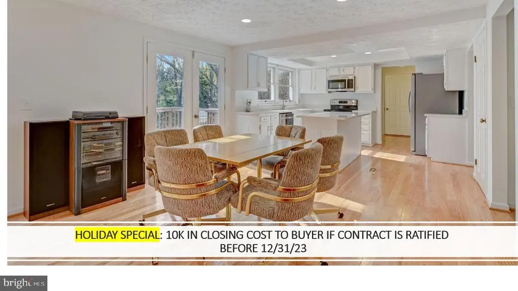 1401 Concord Point Ln, Reston, VA 20194