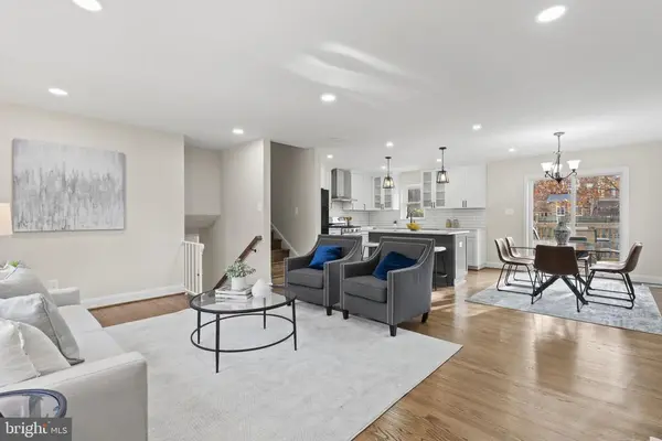 5224 7th St S, Arlington, VA 22204