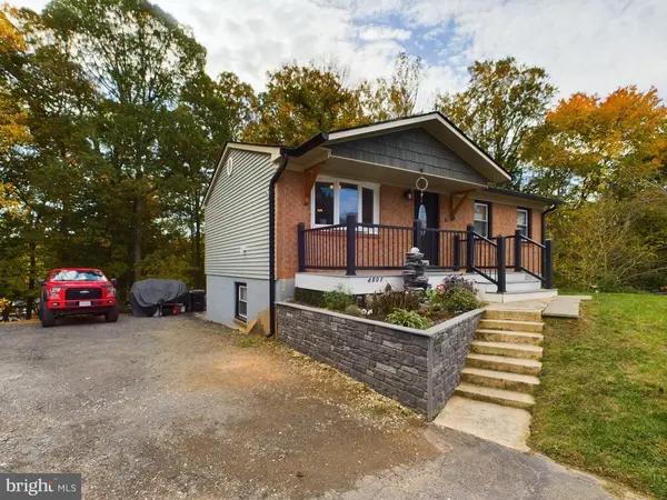 4801 Kempair Dr, Woodbridge, VA 22193