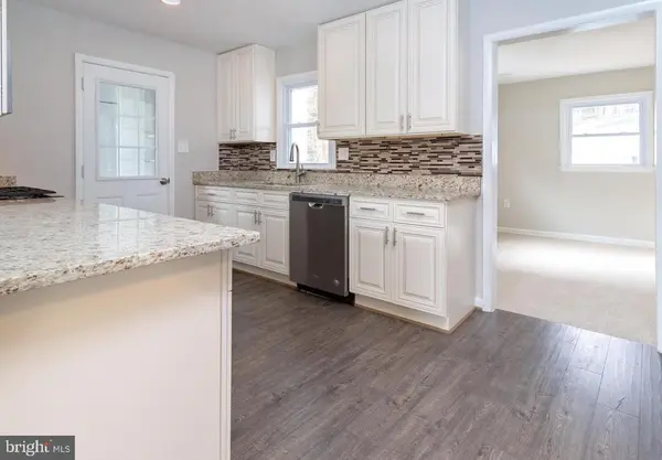 14706 Blair Ct, Woodbridge, VA 22193