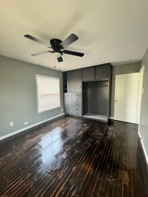 130 Bangor Dr, San Antonio, TX 78228