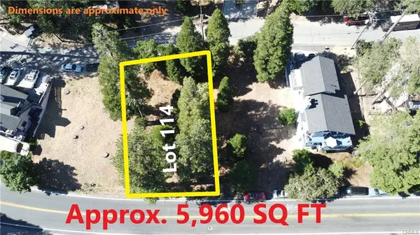 Zurich Dr, Crestline, CA 92325