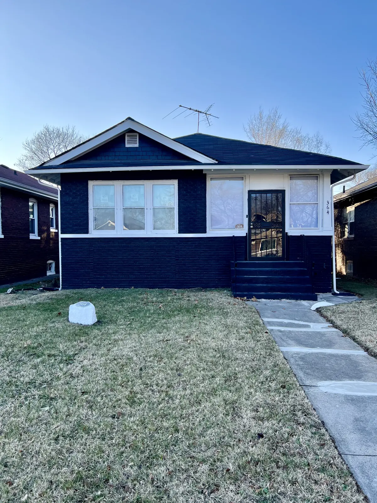 364 Johnson St, Gary, IN 46402