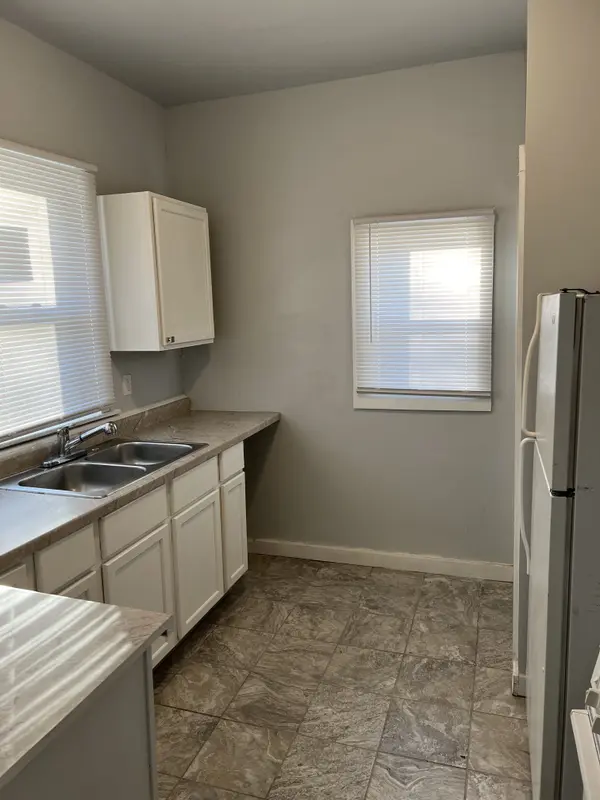 364 Johnson St, Gary, IN 46402