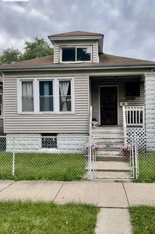 12026 S Perry Ave, Chicago, IL 60628