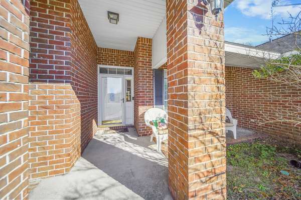 1370 MAZUREK BLVD, Pensacola, 32514