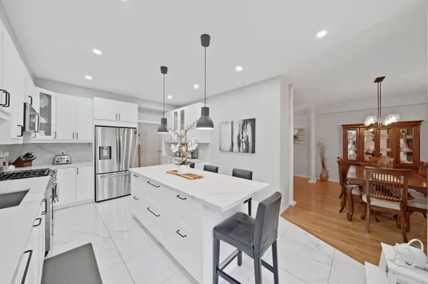 12 Kirkhaven Way Brampton, On L6x 0p6,