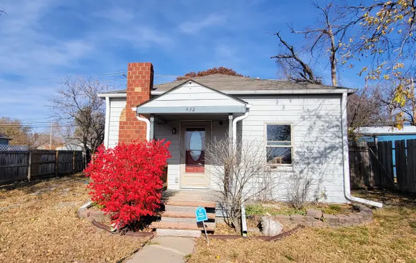 432 W Ash St, Junction City, KS 66441