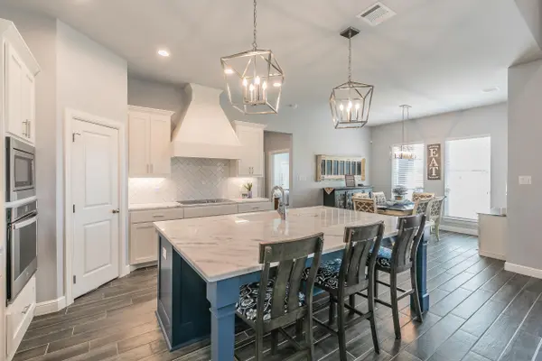 112 Friendship Way, Boyd, TX 76023