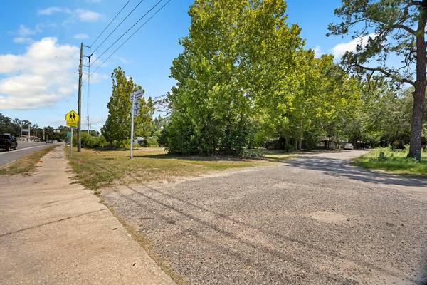 45039 Rhoden Ln, Callahan, FL 32011