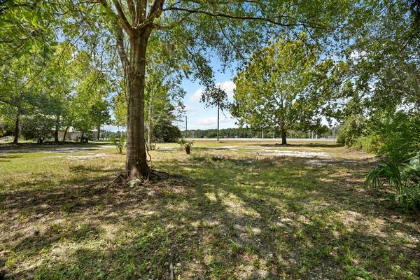 45039 Rhoden Ln, Callahan, FL 32011