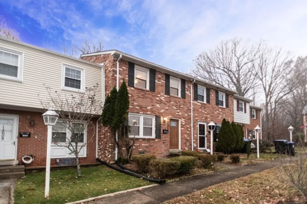 14606 Bakersfield St, Woodbridge, VA 22193