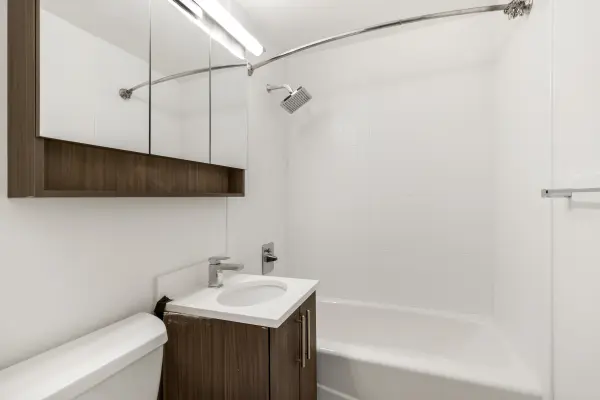 310 E 46th St #12B, New York, NY 10017