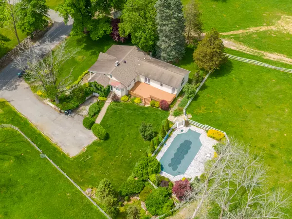 Florida, NY 10921,13 Spanktown Rd