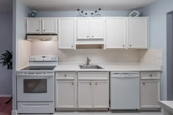 2381 Bury Avenue #112, Port Coquitlam, BC V3C 1Z9