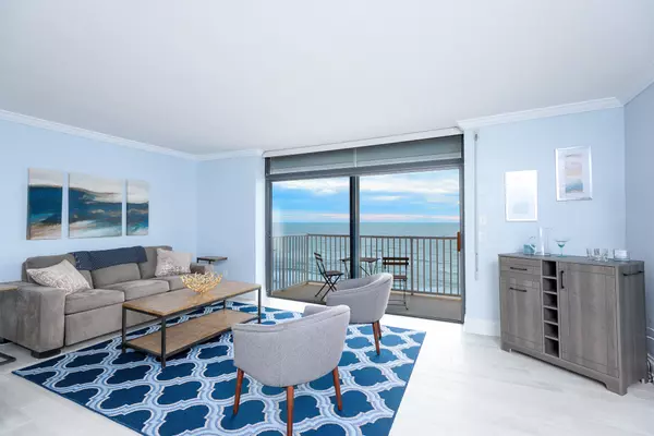 Indian Shores, FL 33785,18650 Gulf Blvd #604