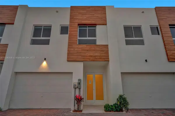 1801 NE 13th St, Fort Lauderdale, FL 33304
