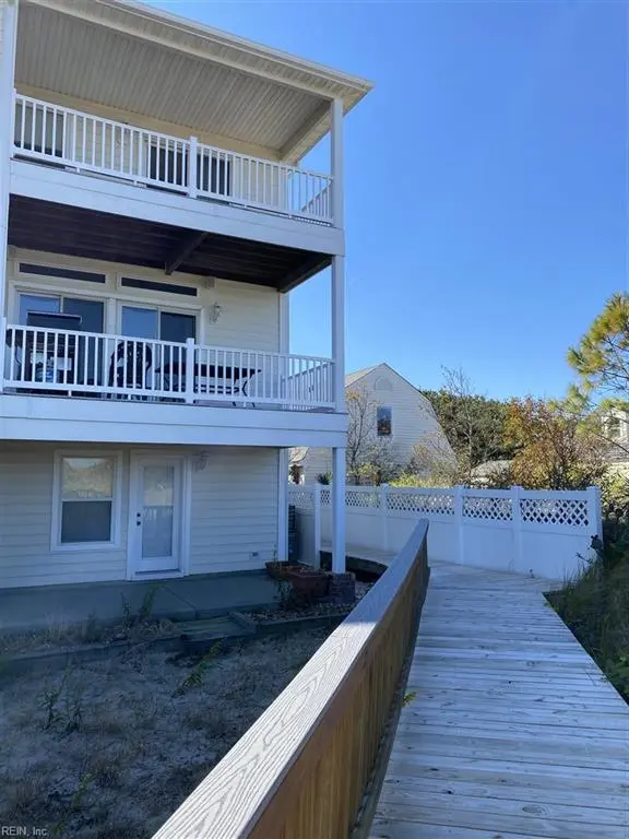 2060 E Ocean View Ave #1A, Norfolk, VA 23503