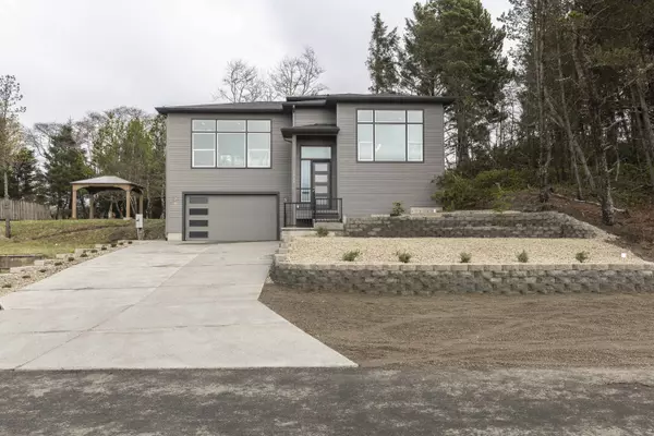 34900 J Place, Ocean Park, WA 9864