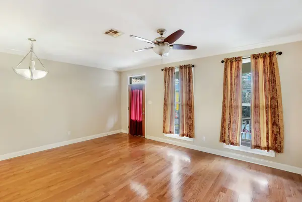 2320 Sixth St, New Orleans, LA 70115