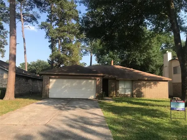 3718 Village Grove Dr, Humble, TX 77396