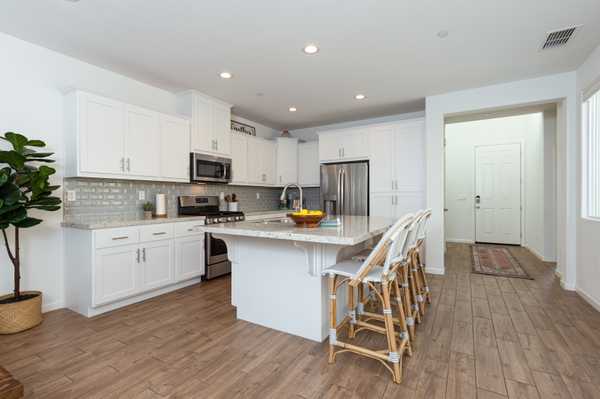 1217 Starflower Ln Rocklin, CA 95765