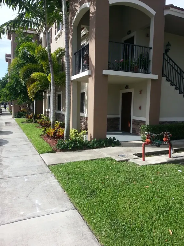 22841 SW 88th Pl, Cutler Bay, FL 33190