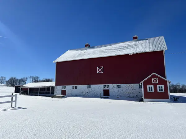 N Sterk Rd, Cambria, WI 53923