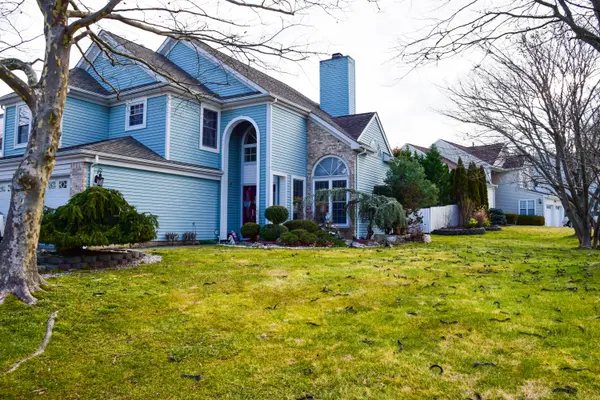 37 Major Dr, Sayreville, NJ 08872