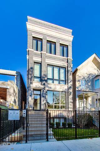 2761 N Kenmore Ave #3, Chicago, IL 60614