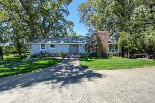 7701 Garden Hwy, Sacramento, CA 95837