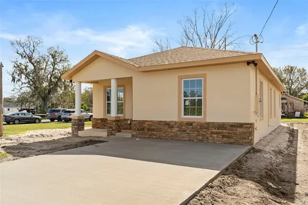 609 E Drive Martin Luther King Jr Boulevard, Plant City, FL 33563