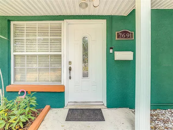 St Petersburg, FL 33702,7691 10th St N