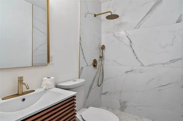 3731 6th Ave N, St Petersburg, FL 33713