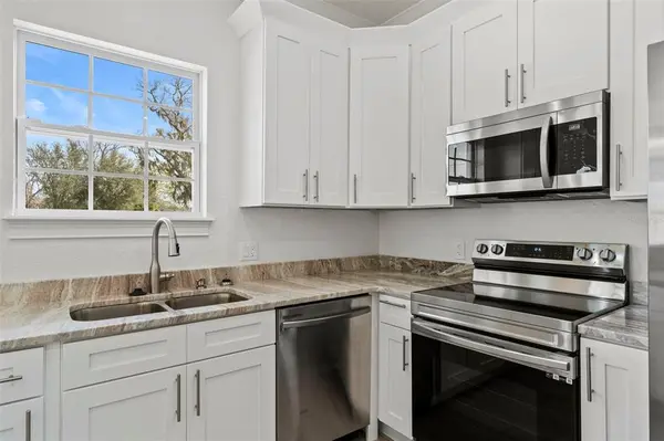 609 E Drive Martin Luther King Jr Boulevard, Plant City, FL 33563