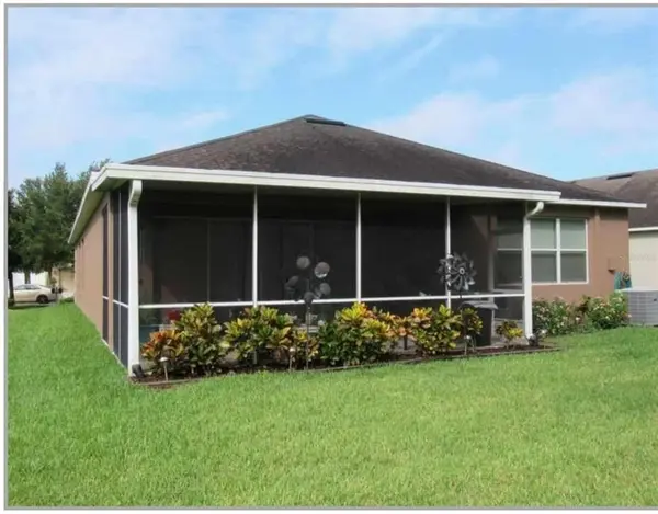 7538 Forest Mere Dr, Riverview, FL 33578