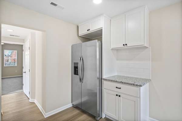 3 Longeron Dr, Middle River, MD 21220