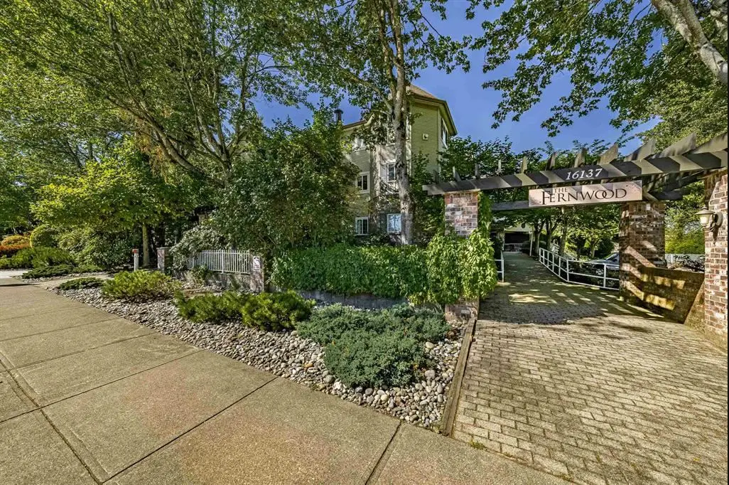 16137 83 Ave #303, Surrey, BC V4N 0N1