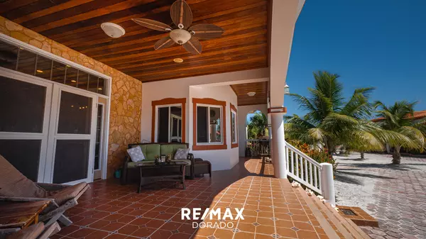 4 bed 3 bath home/ Beach gated community / south San Pedro